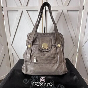 Gustto Grey Leather Shoulder Bag